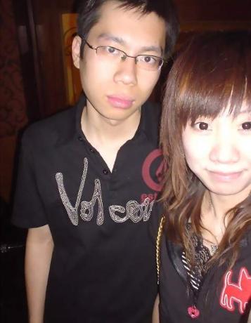 承诺和他的老婆